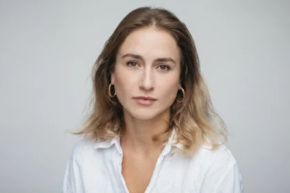 Jeanne Bonnaire-Hurt, daughter of Oscar-winning actor William Hurt and French actress Sandrine Bonnaire